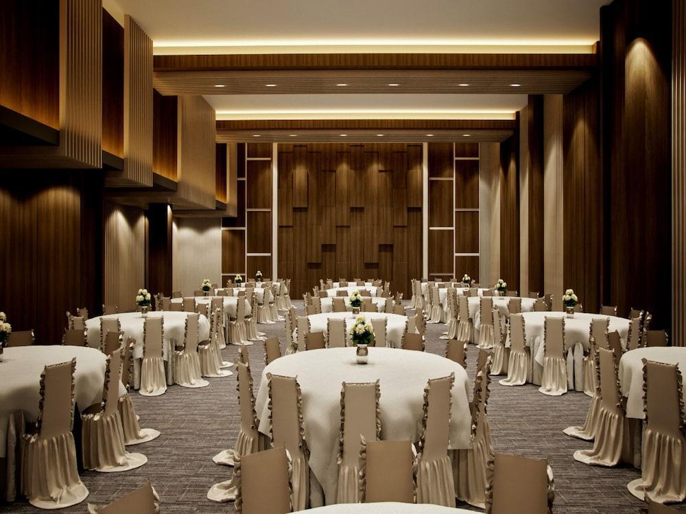 Aston Sidoarjo City Hotel & Conference Center Zewnętrze zdjęcie