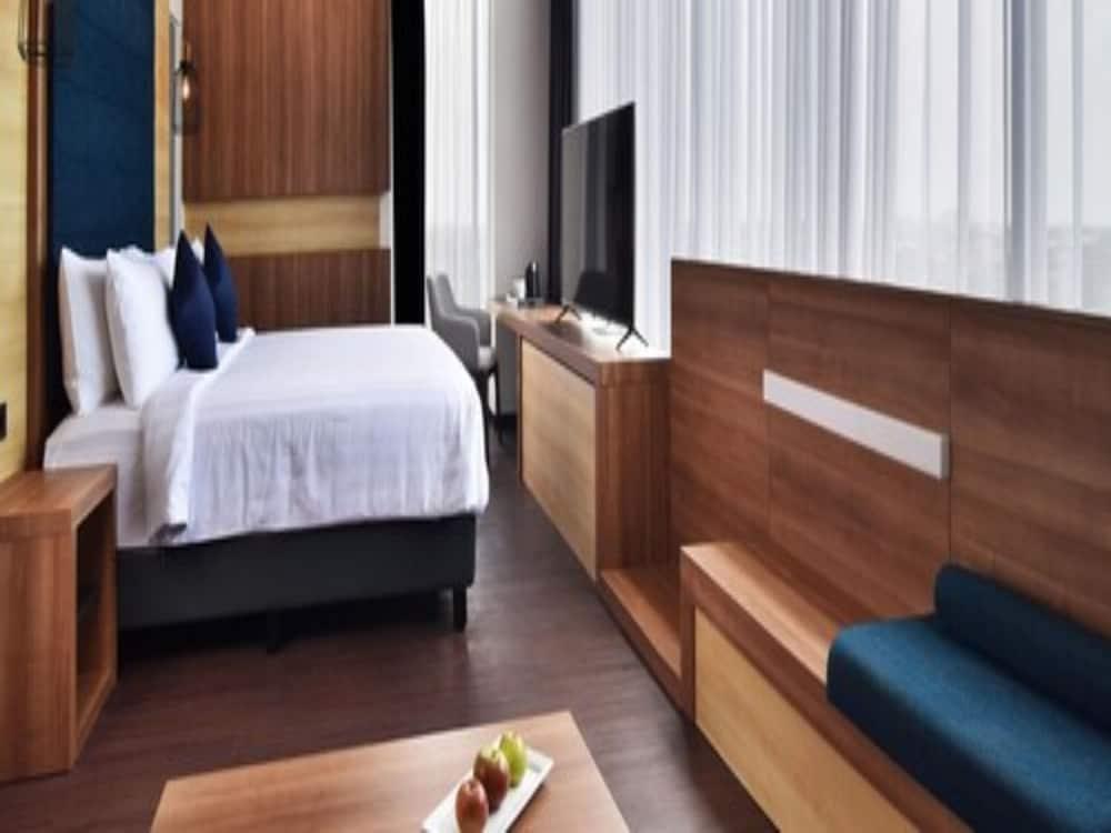 Aston Sidoarjo City Hotel & Conference Center Zewnętrze zdjęcie