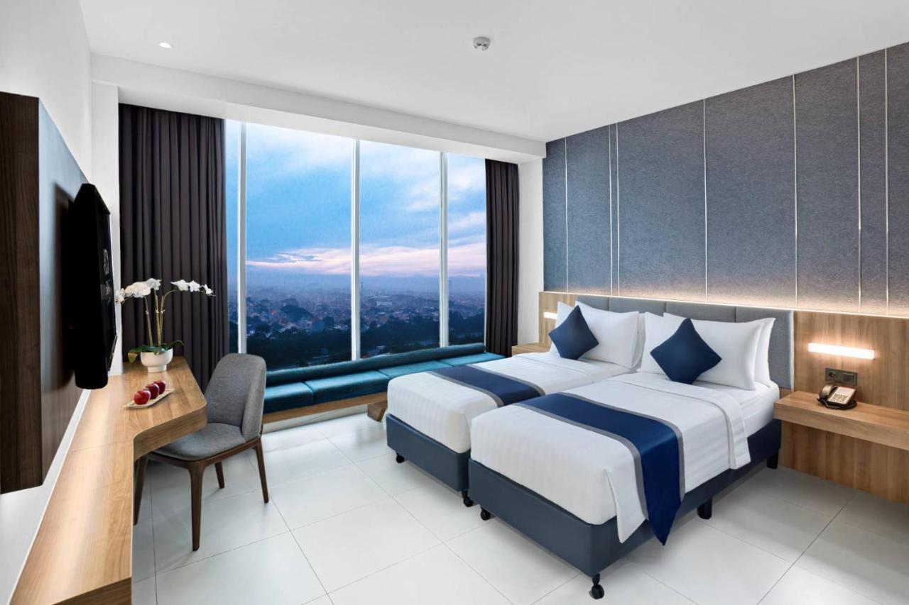 Aston Sidoarjo City Hotel & Conference Center Zewnętrze zdjęcie